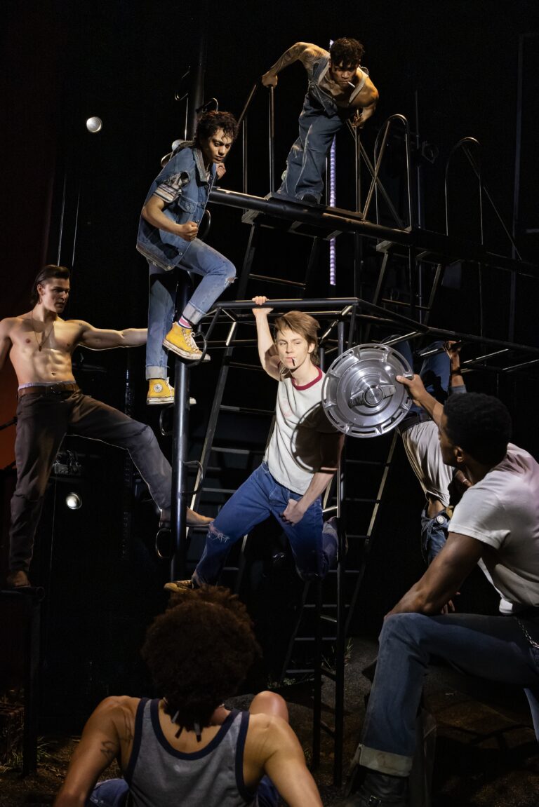 02.-The-Outsiders-Grease-Got-a-Hold-Photo-by-Matthew-Murphy