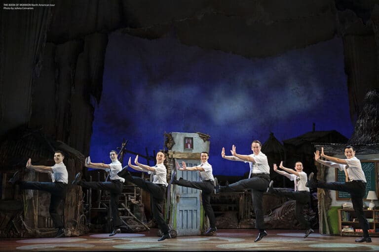 7.-THE-BOOK-OF-MORMON-North-American-tour_Photo-by-Julieta-Cervantes-1