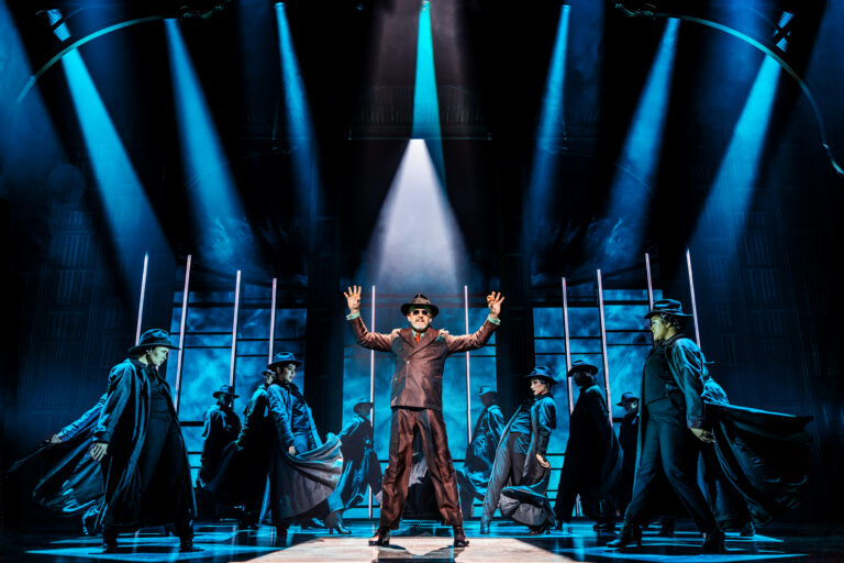 11. GATSBY NA Tour Edward Staudenmayer_Photo by Evan Zimmerman for MurphyMade