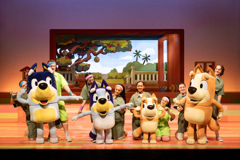 Heeler Family dance moves! Bluey’s Big Play Uk & Ireland Tour 2025 ©Mark Senior